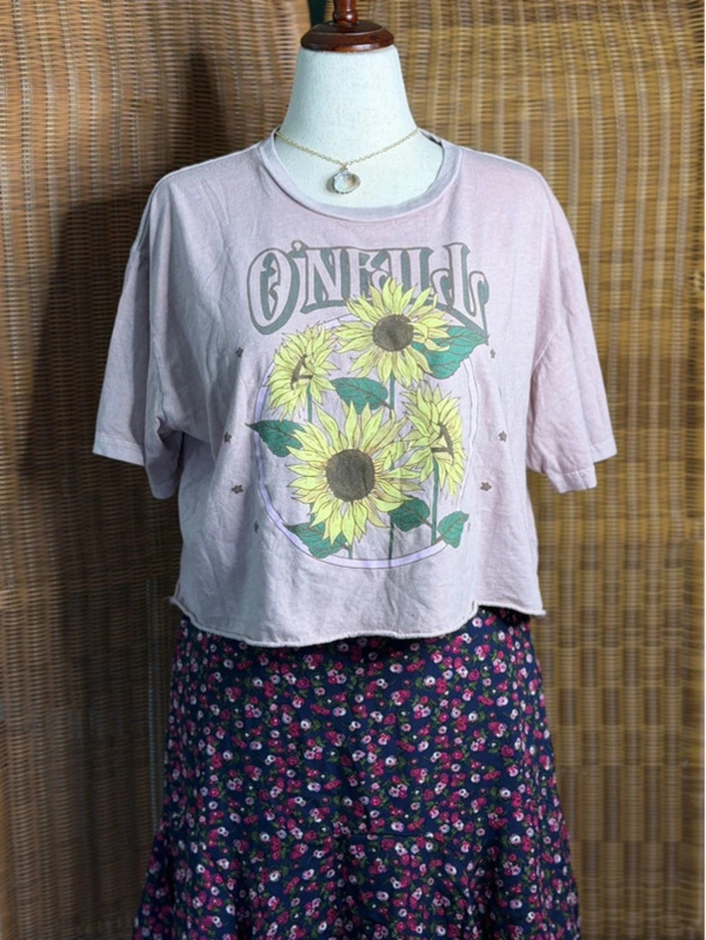 Sassy Mauve pink -Oversized O’Neill‘s crop top